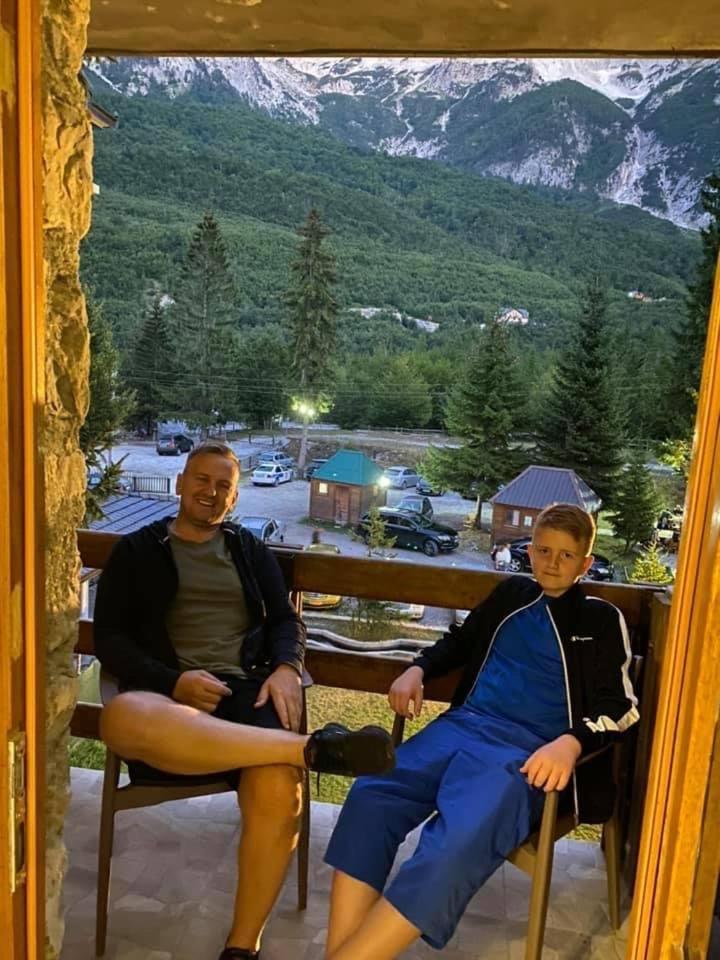 Hotel Fusha E Gjese Valbone Exterior foto